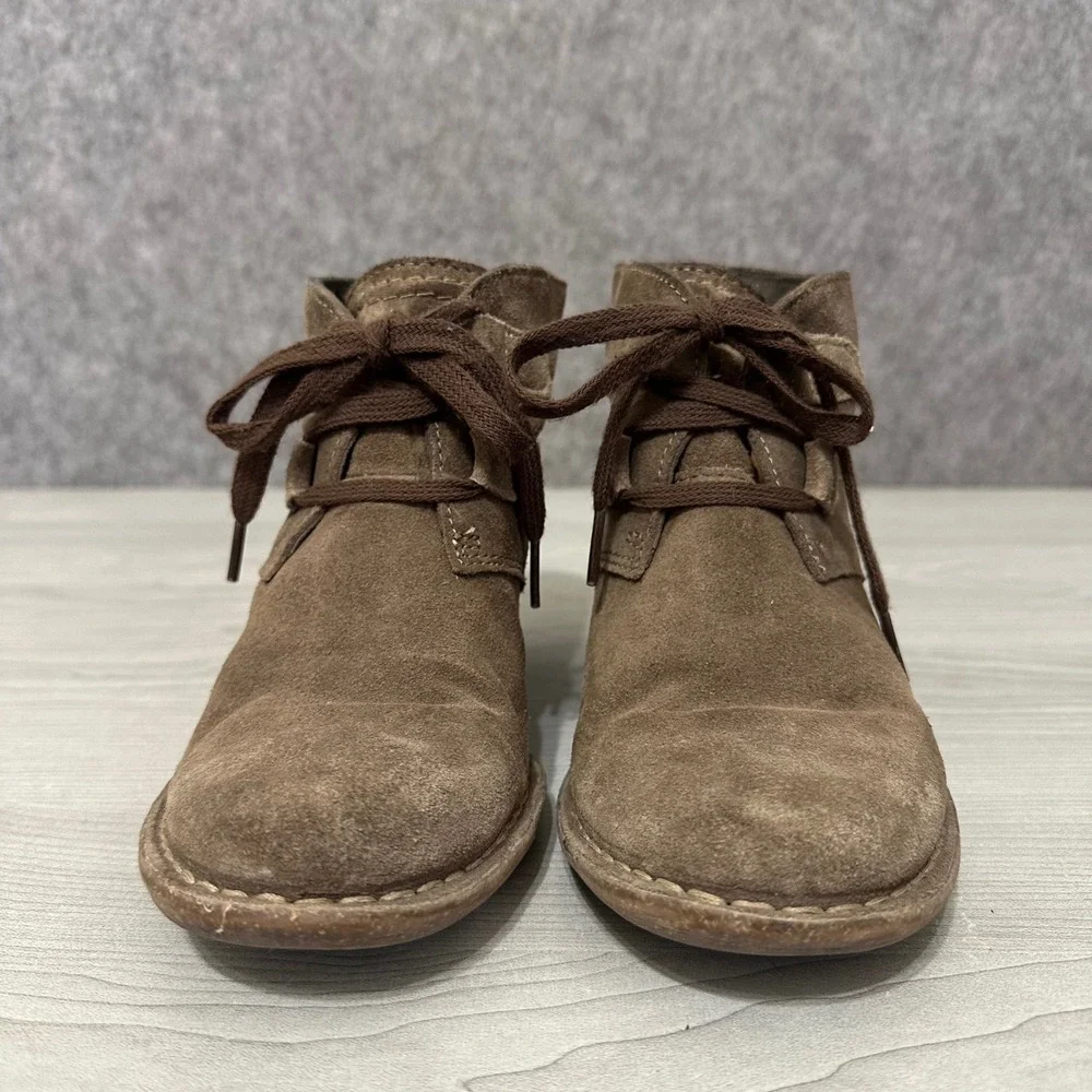 Clarks please see